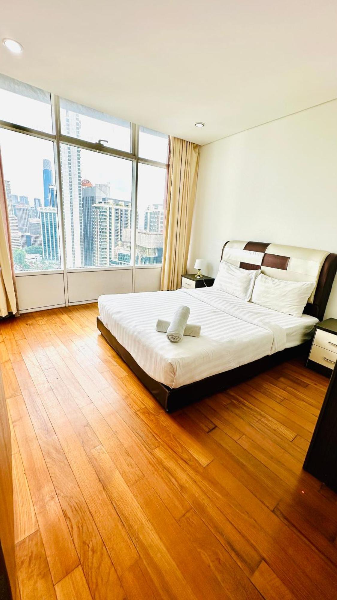 Vortex Suites Sky View Klcc Kuala Lumpur Exterior photo